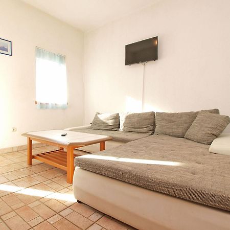 Apartments Ivo 1328 Fažana Kültér fotó